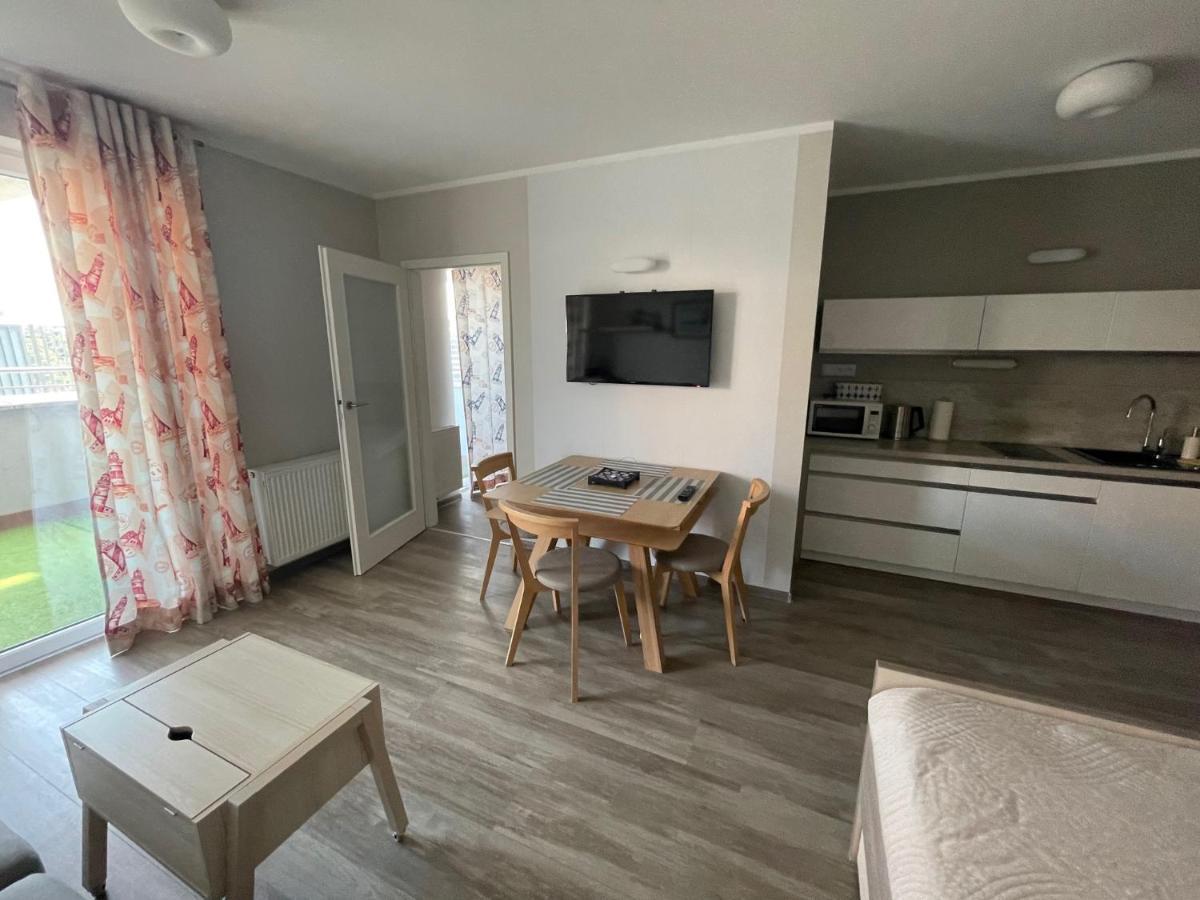 Apartament Private Baltic Cliff นีคอร์เซ ภายนอก รูปภาพ