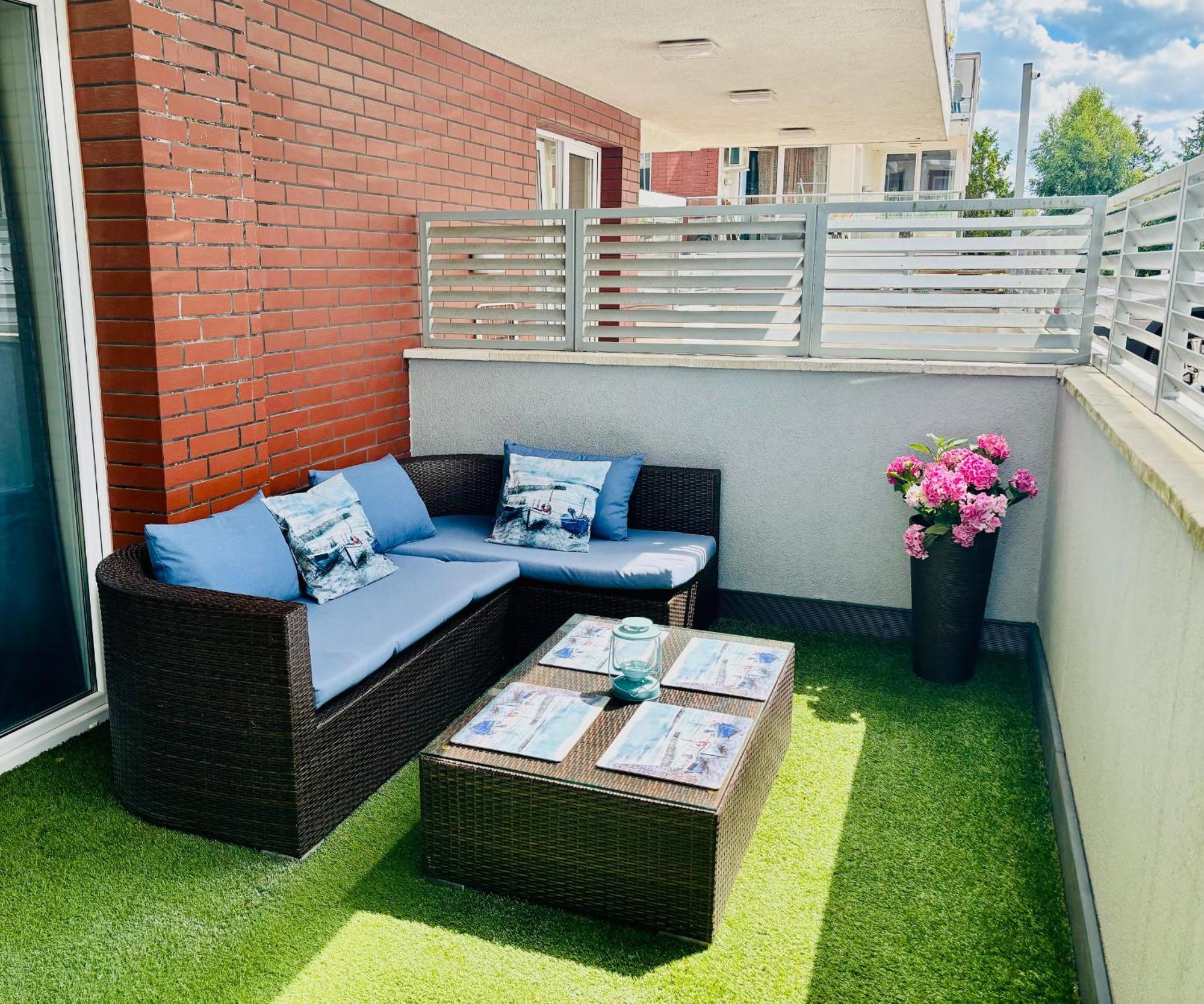 Apartament Private Baltic Cliff นีคอร์เซ ภายนอก รูปภาพ